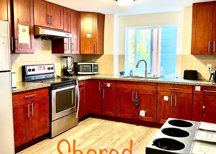 Private Room With Shared Bathroom On The 1St Floor 10 Minutes Walk To University Of Washington